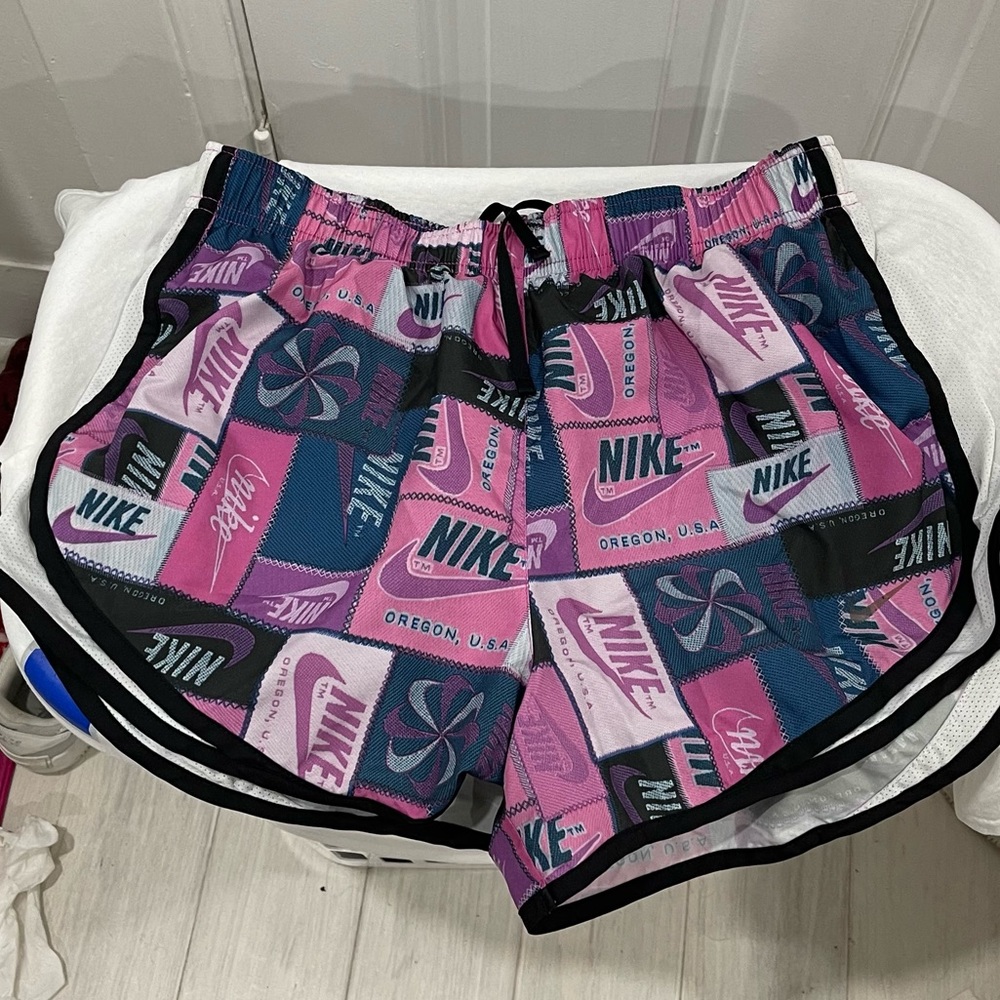 Nike shorts new edition 💗